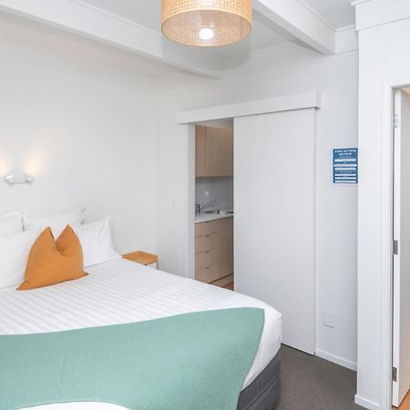 Whispering Sands Beachfront Motel Gisborne Exteriér fotografie