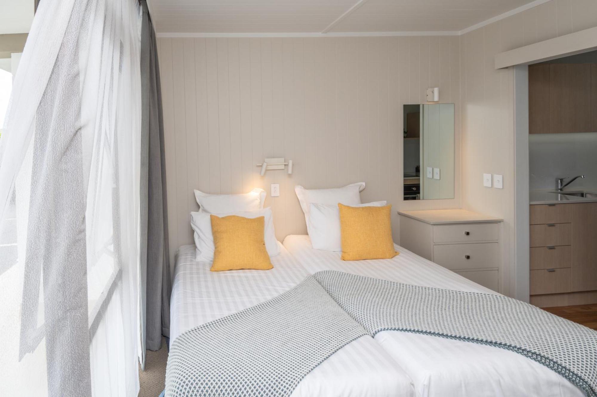 Whispering Sands Beachfront Motel Gisborne Exteriér fotografie