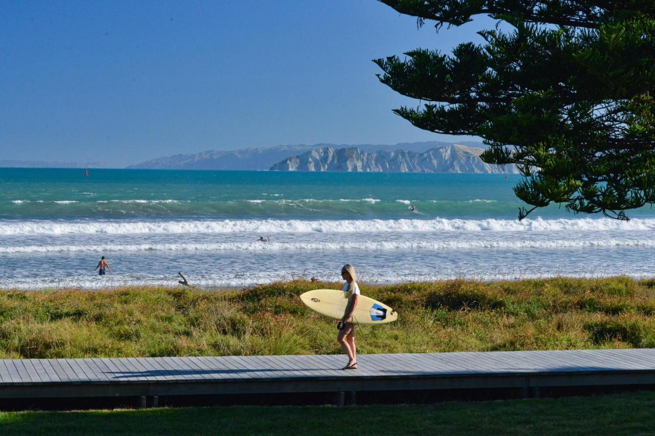 Whispering Sands Beachfront Motel Gisborne Exteriér fotografie